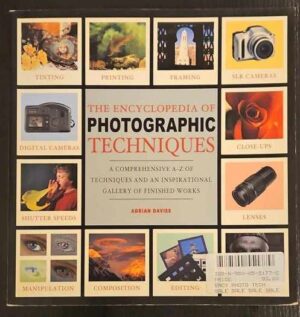 צילום של הספר The Encyclopedia of Photographic Techniques — Adrian Davies
