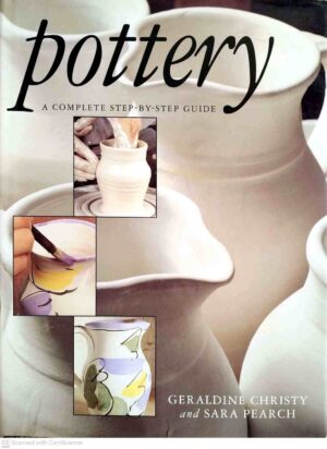 צילום של הספר Pottery / Geraldine Christy and Sara Pearch (Chancellor Press, 1997)